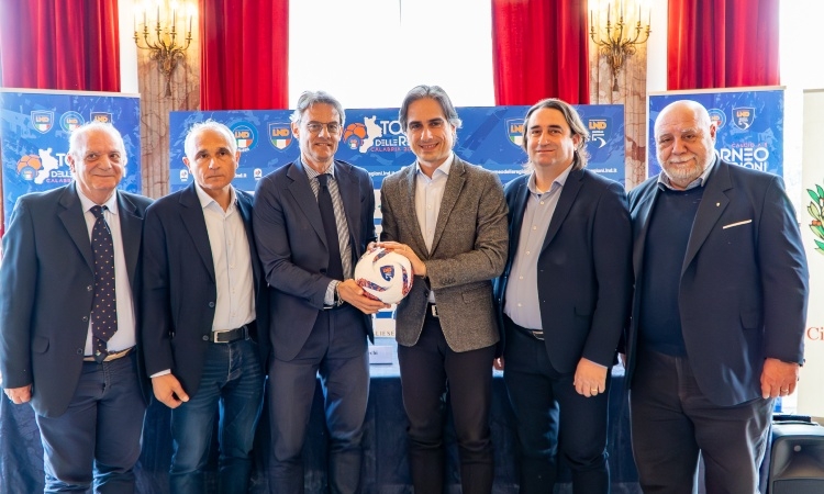 La Calabria abbraccia il calcio a 5: il 25 Aprile scatta il Torneo delle Regioni