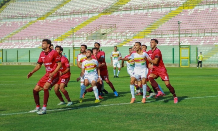 [In aggiornamento] Serie D, il programma della 24ª giornata. Reggina-Messina in diretta su Vivo Azzurro Tv e YouTube LND. Rinviata Ischia-Flaminia