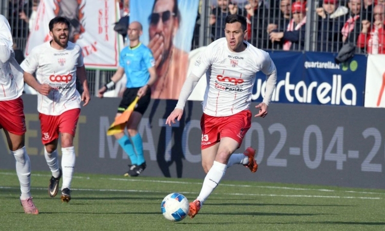 Serie D, 29ª giornata: diciassette anticipi al sabato, tre gare posticipate all’8 aprile per le nazionali. Barletta-Real Normanna in diretta su Vivo Azzurro Tv